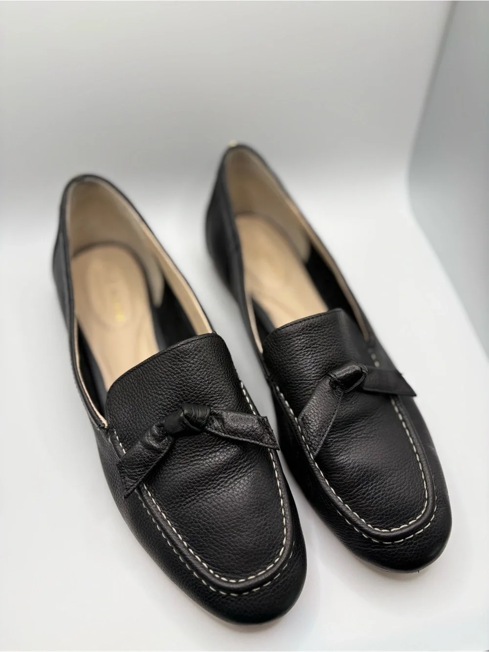 Cole Haan Black Leather Loafers with Knotted Bow